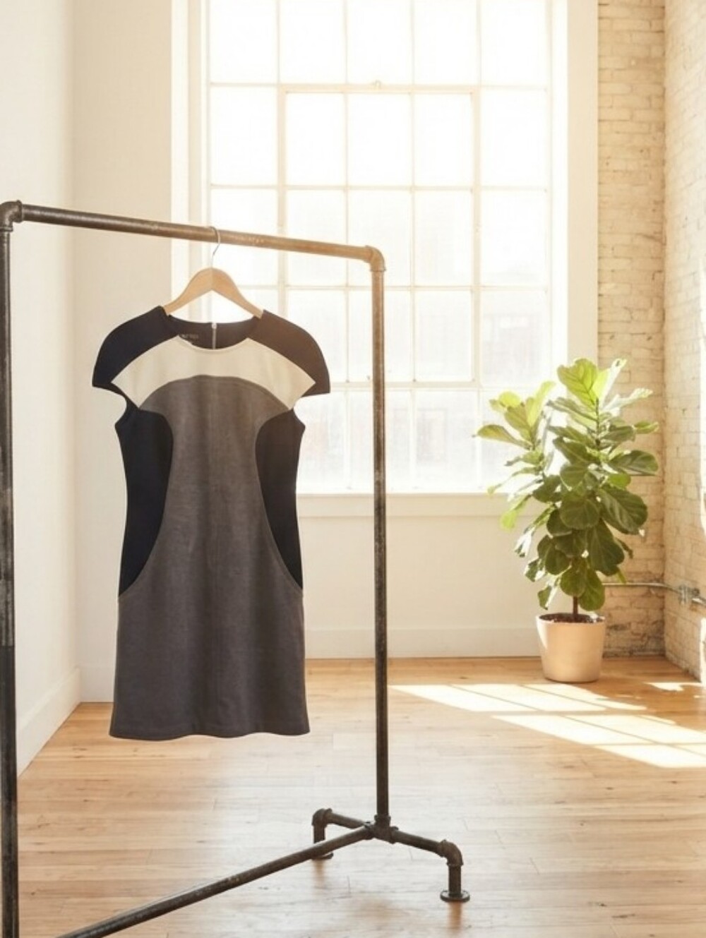 TitleAlice NYC Colorblock Shift Dress Size 8 Grey Black White Short Sleeve Sz 8